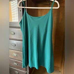 Abercrombie & Fitch BESTSELLER
Traveler Mini Dress